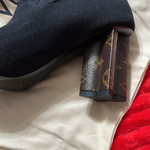 Heeled silhouette boots. Worn about 4 times. Runs small - Picture 3 of 7